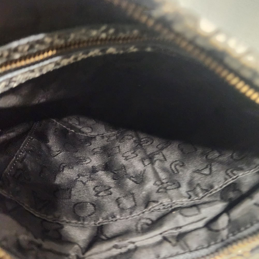 Marc Jacobs Black and White Snakeskin Crossbody Bag - Picture 7 of 8